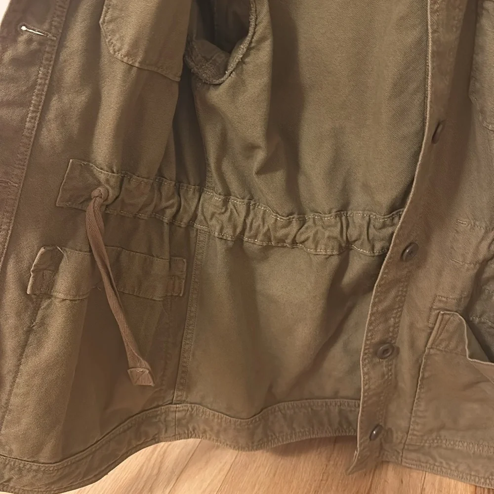 Everlane chore light brown women’s jacket size medium - Picture 5 of 8